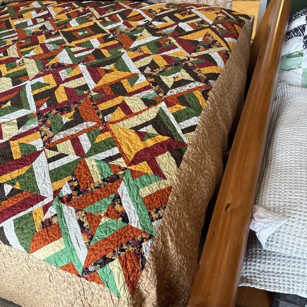 Amazing Vintage Handmade Joyful Plaid Quilt With Pillow Tuck Queen